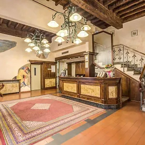 de-lanzi.it-tuscanyhotel.com/