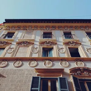palazzo-lupardi-relais.it-romehotels.com/